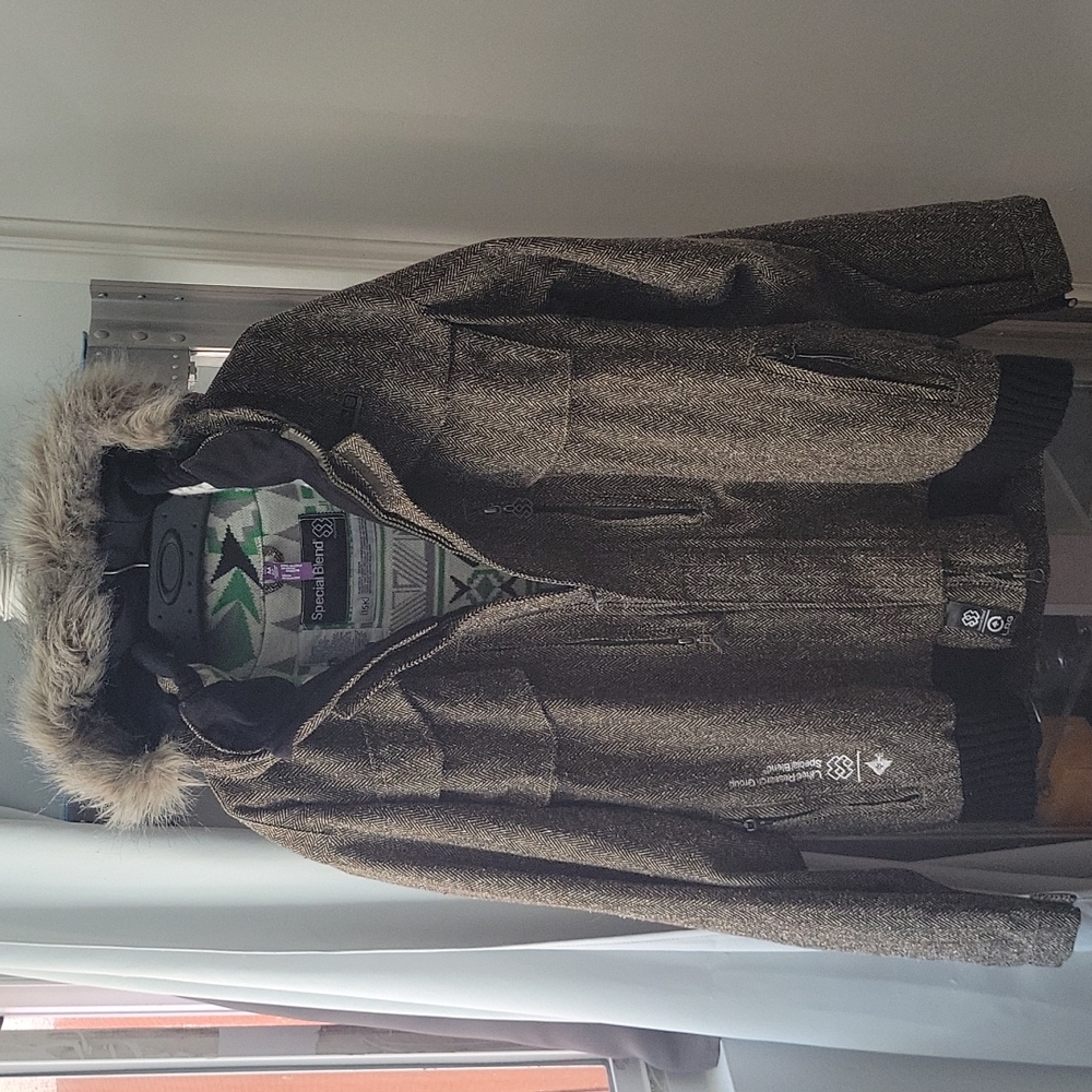LRG Special Blend Revolver Waterproof    Jacket Size M Greyish Brown